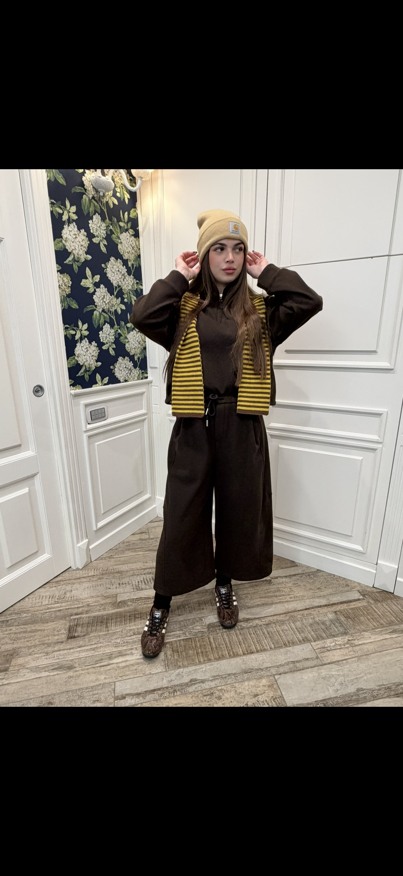 Set Sporty Con Sciarpa